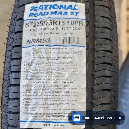 ST225/75R15 tyre image