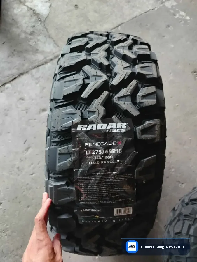 LT275/65R18 tyre image