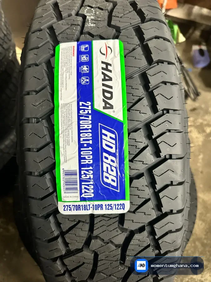 LT275/70R18 tyre image