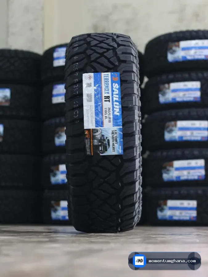 285/65R18 tyre image