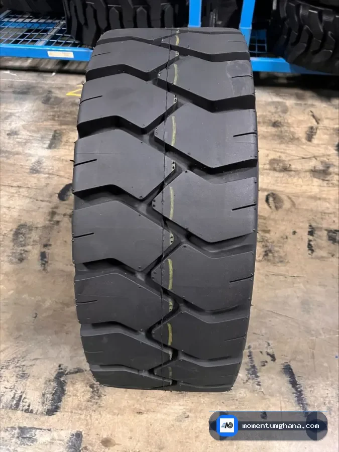 8.25-12 tyre image
