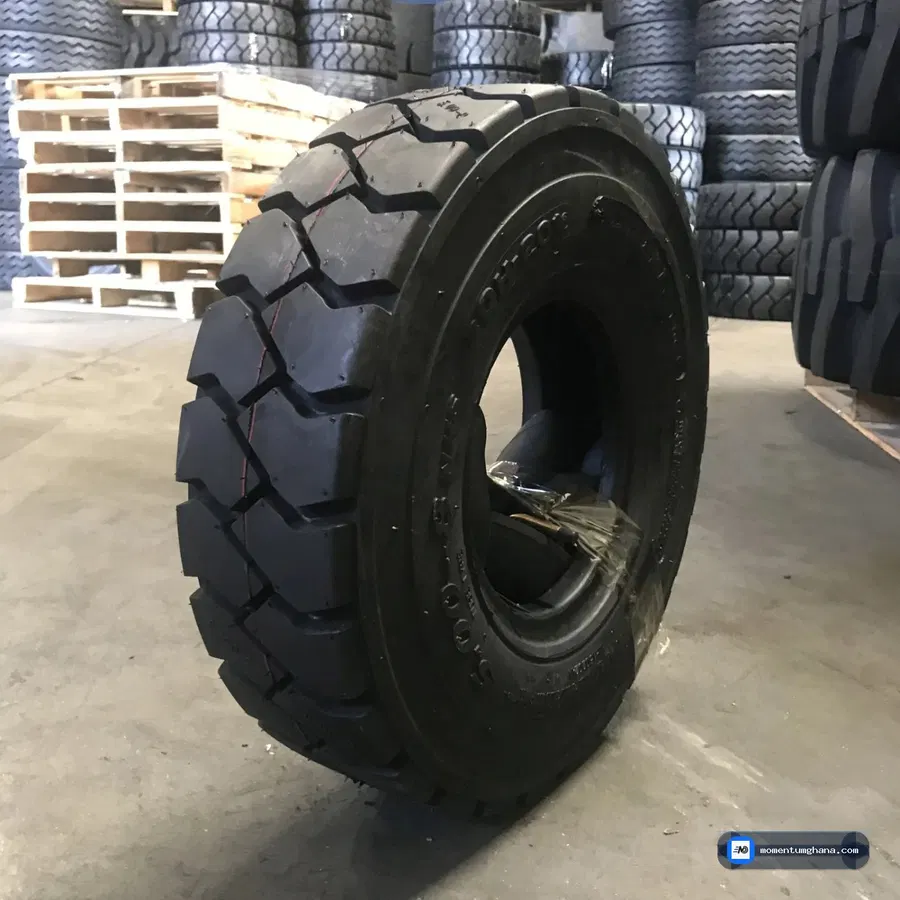 18x7-8 tyre image