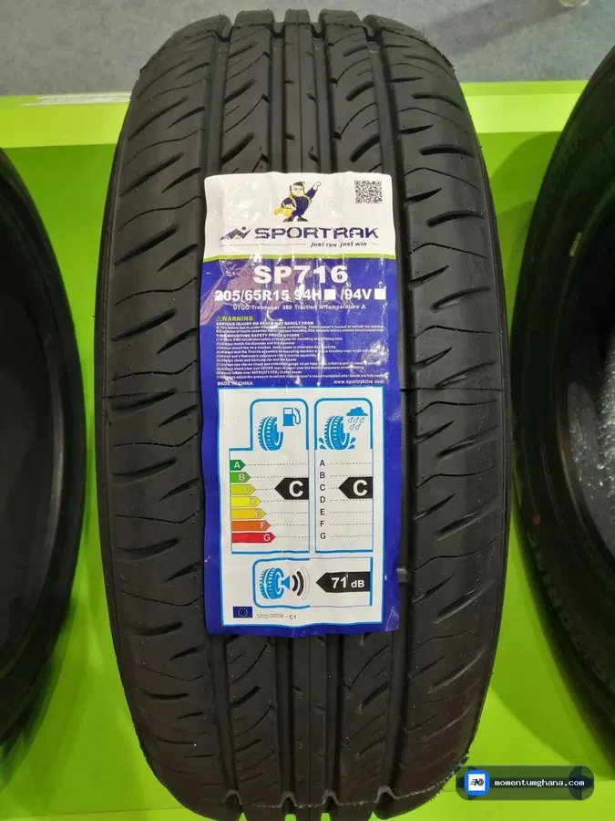 205/65R15 tyre image