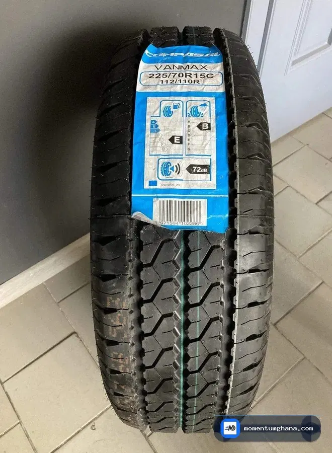 225/70R15C tyre image