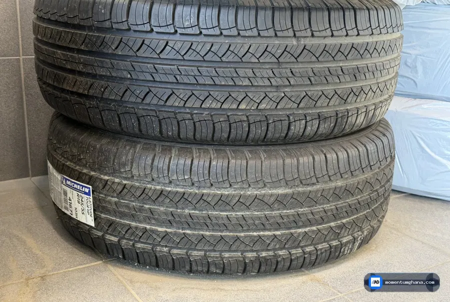 245/55R19 tyre image