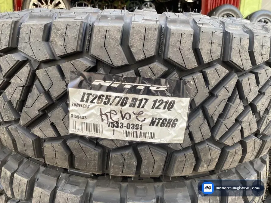 265/70R17 tyre image